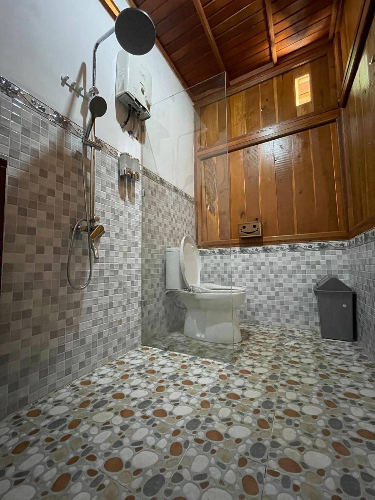 Friendly Homestay Lemukih Singaraja  Phòng bức ảnh
